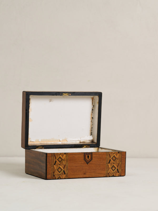 Walnut English Tunbridge Marquetry Box