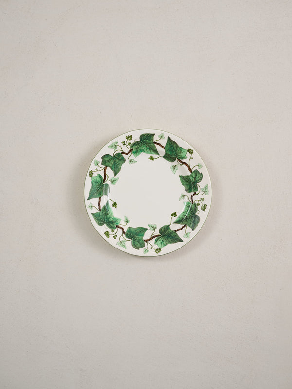 Wedgwood Napoleon Ivy Green (Queen's Ware)