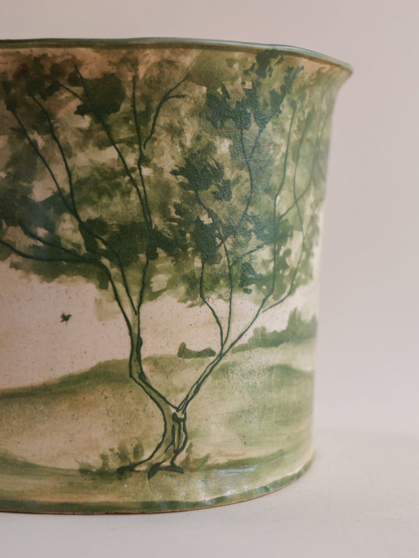 Round Cache Pot